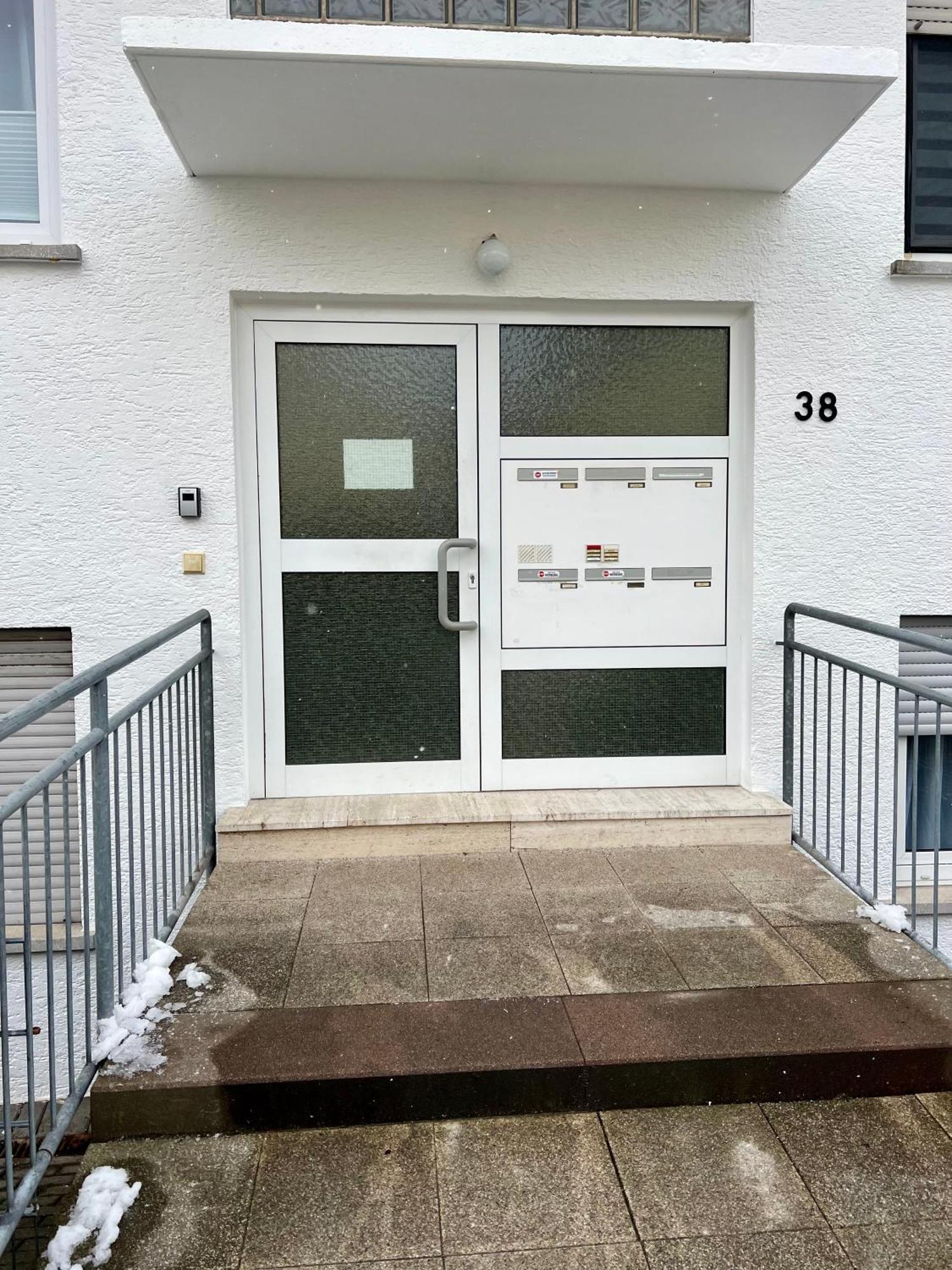 Kurstadt Apt Moderne 2Zkb Balkon-Pkw- Stellplatz Check-In 7-24 H Bad Nauheim Extérieur photo