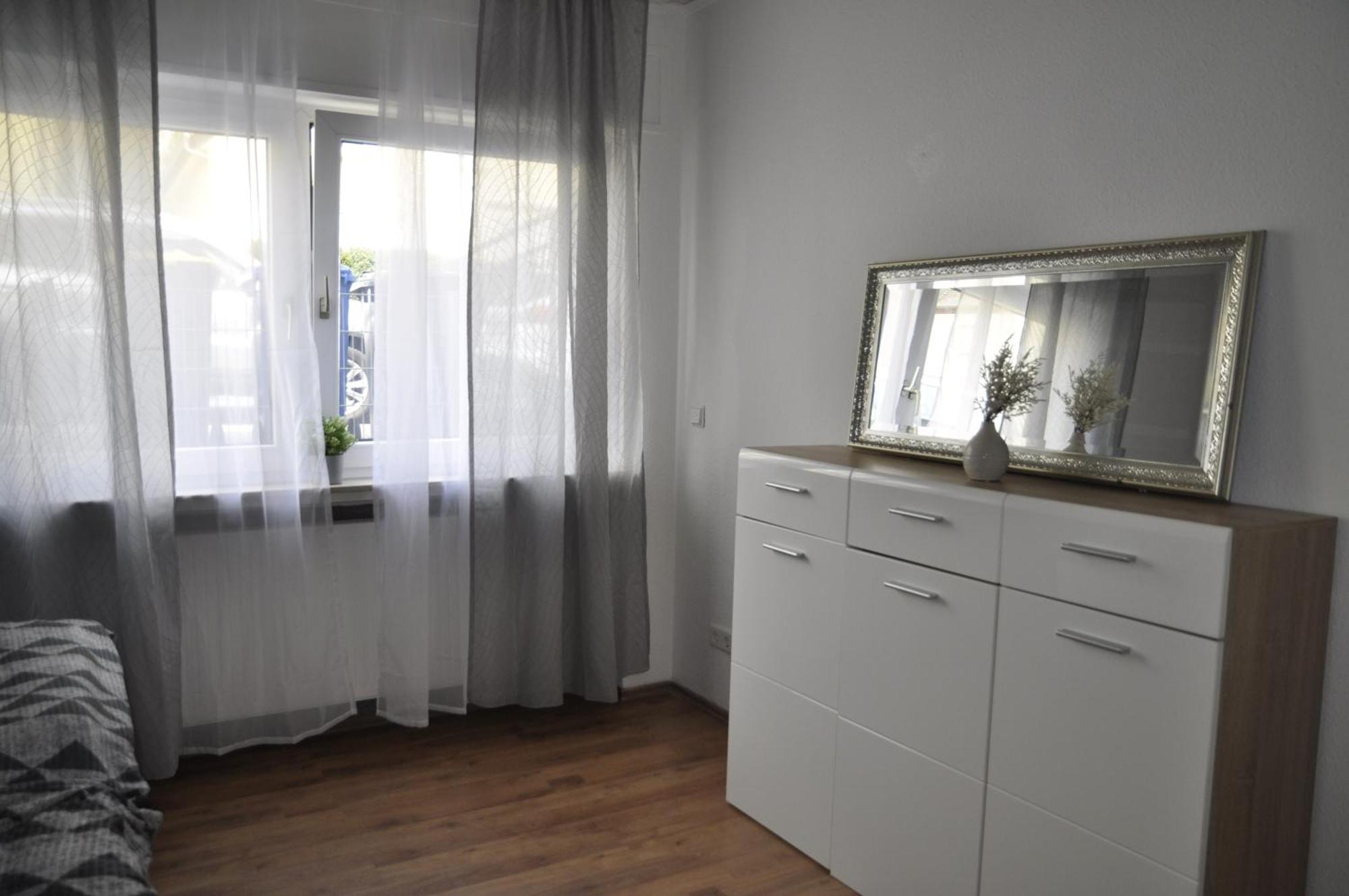 Kurstadt Apt Moderne 2Zkb Balkon-Pkw- Stellplatz Check-In 7-24 H Bad Nauheim Extérieur photo