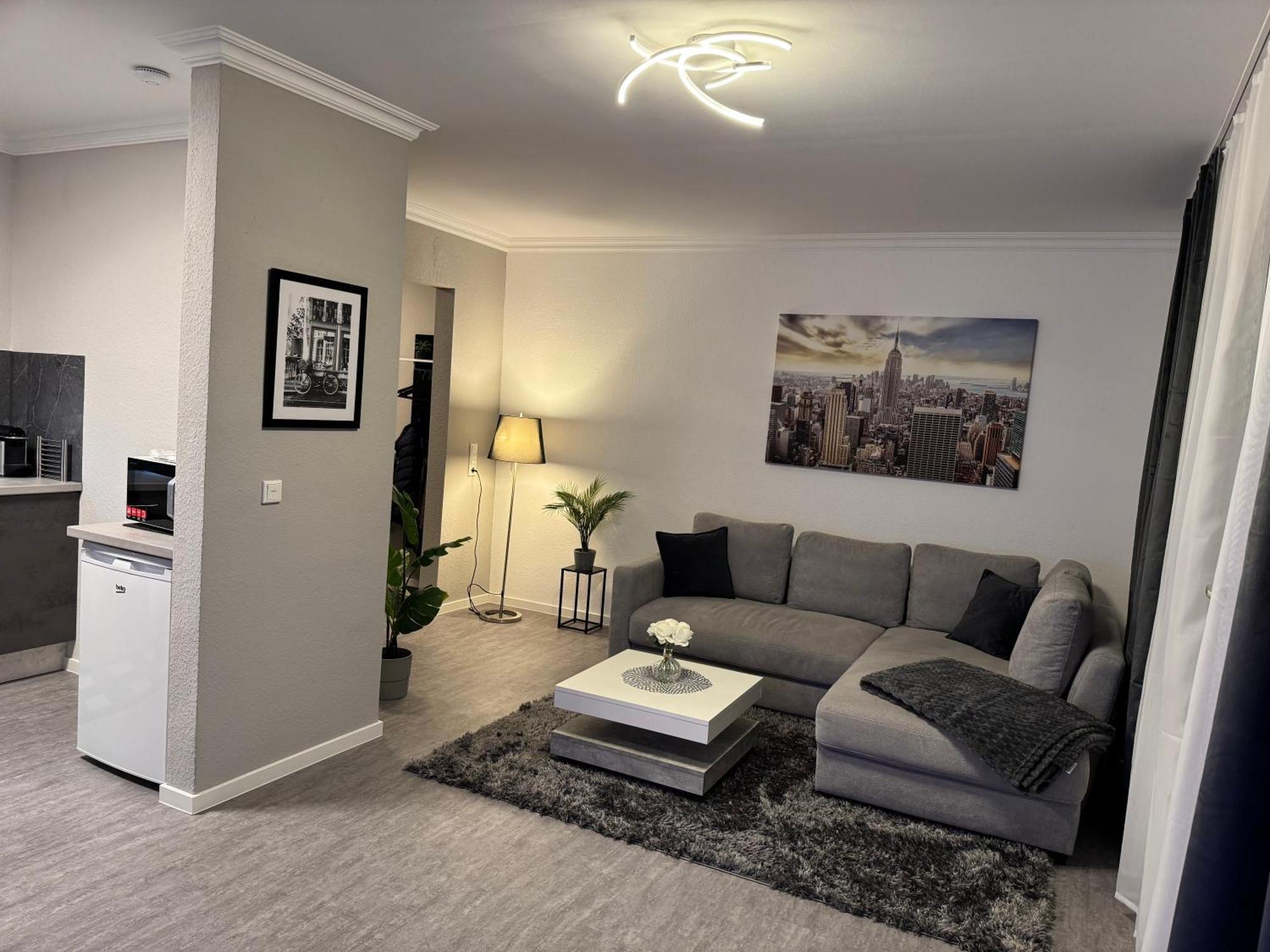 Kurstadt Apt Moderne 2Zkb Balkon-Pkw- Stellplatz Check-In 7-24 H Bad Nauheim Extérieur photo